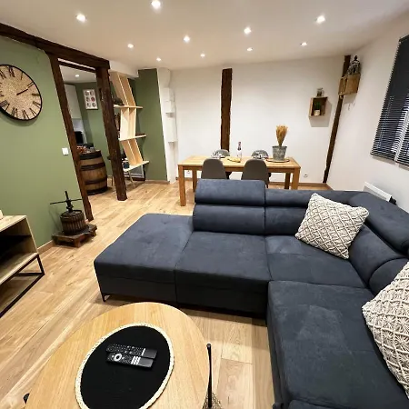 Au Duplex De Jeannala *