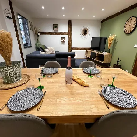 アパート Au Duplex De Jeannala